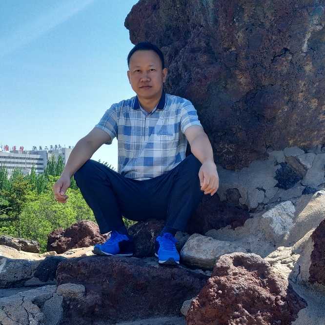 阮道云的照片