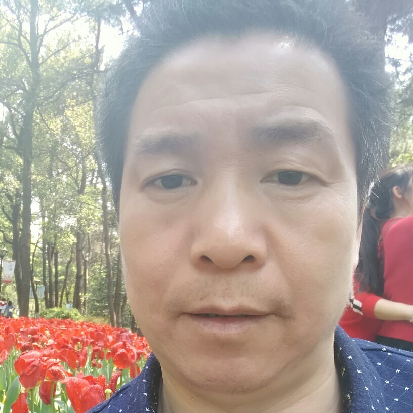 悲凉蹙眉香水的照片