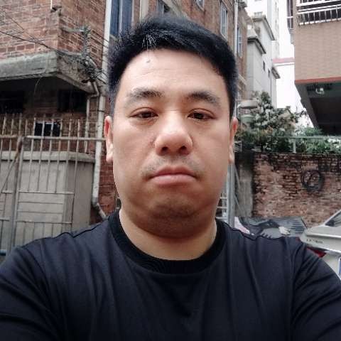 陈一鸣的照片