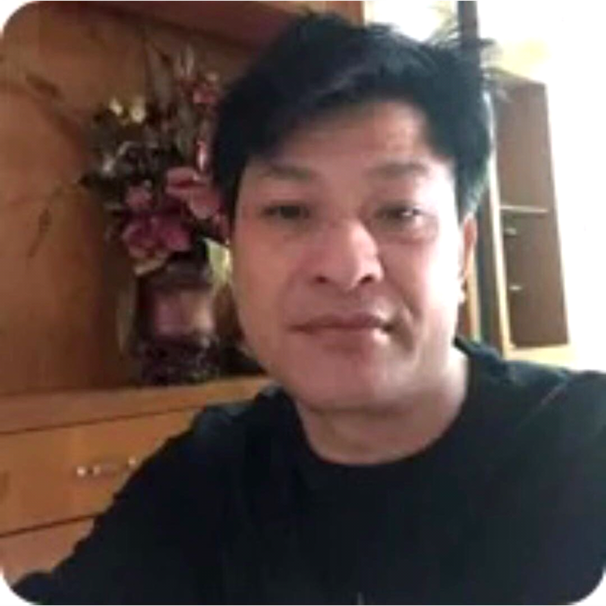 自行车挽手长情的照片