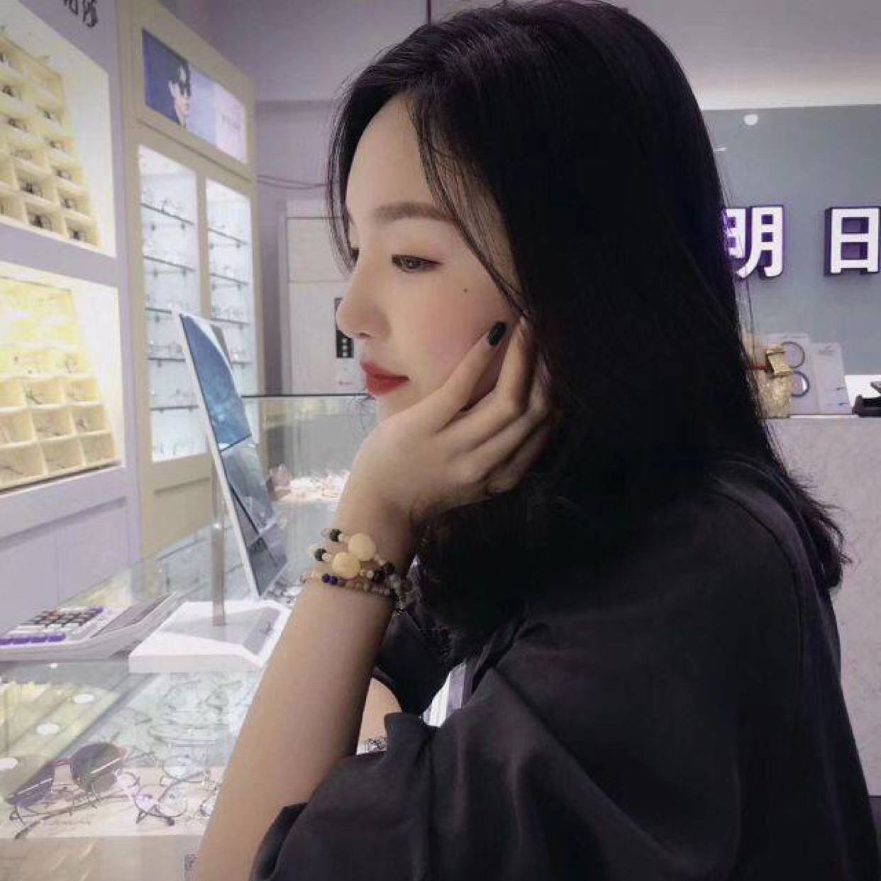 思恋等待可靠的照片