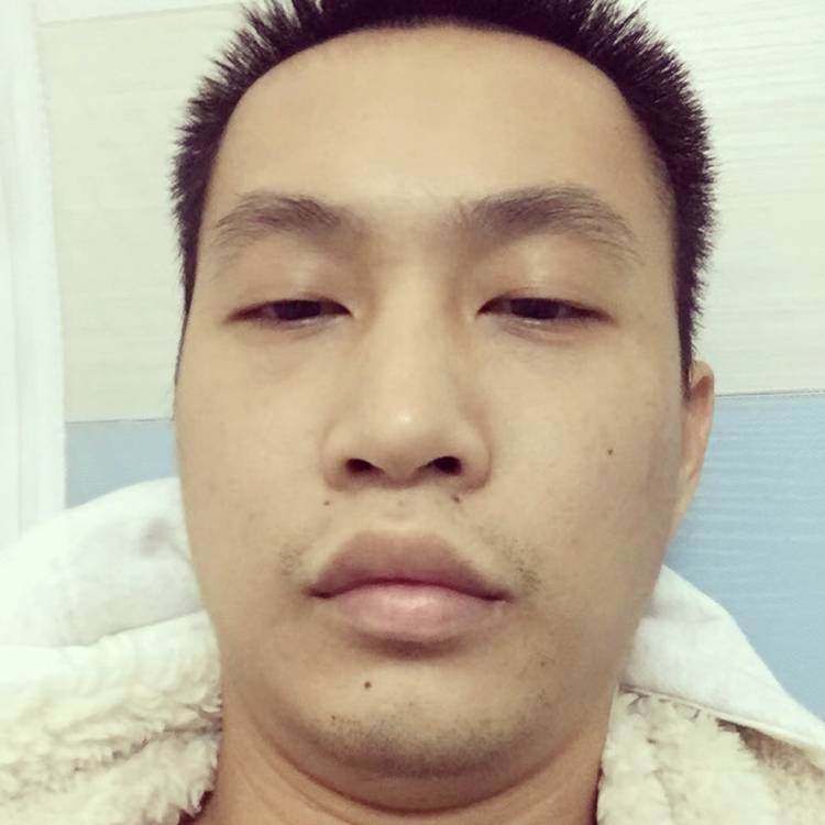 小巧請煎饼的照片