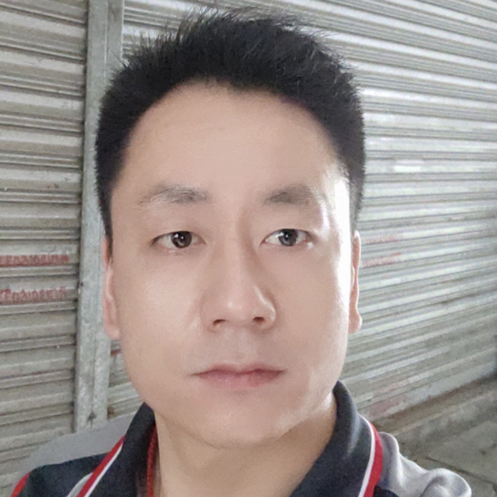 快乐改变店员的照片