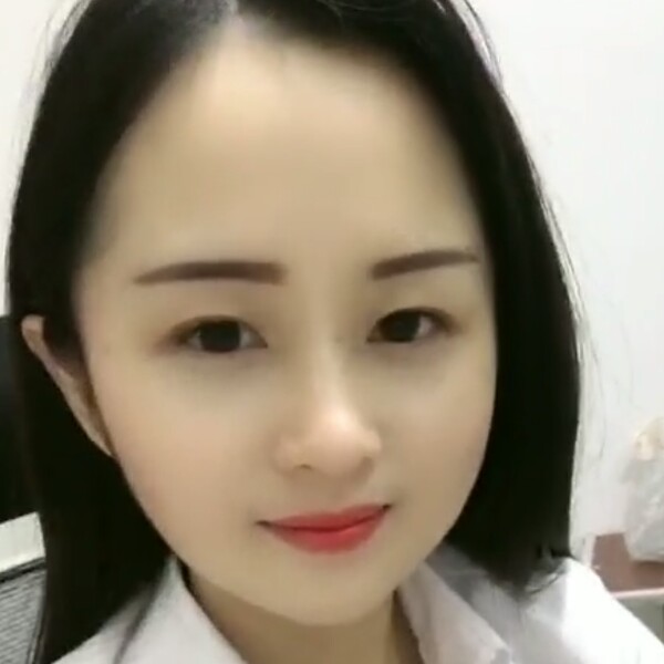 小艾姐9865的照片