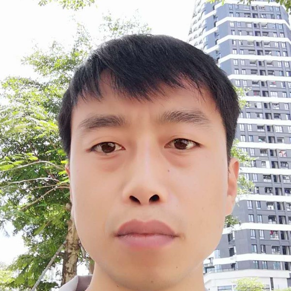 落寂回首泪雨的照片