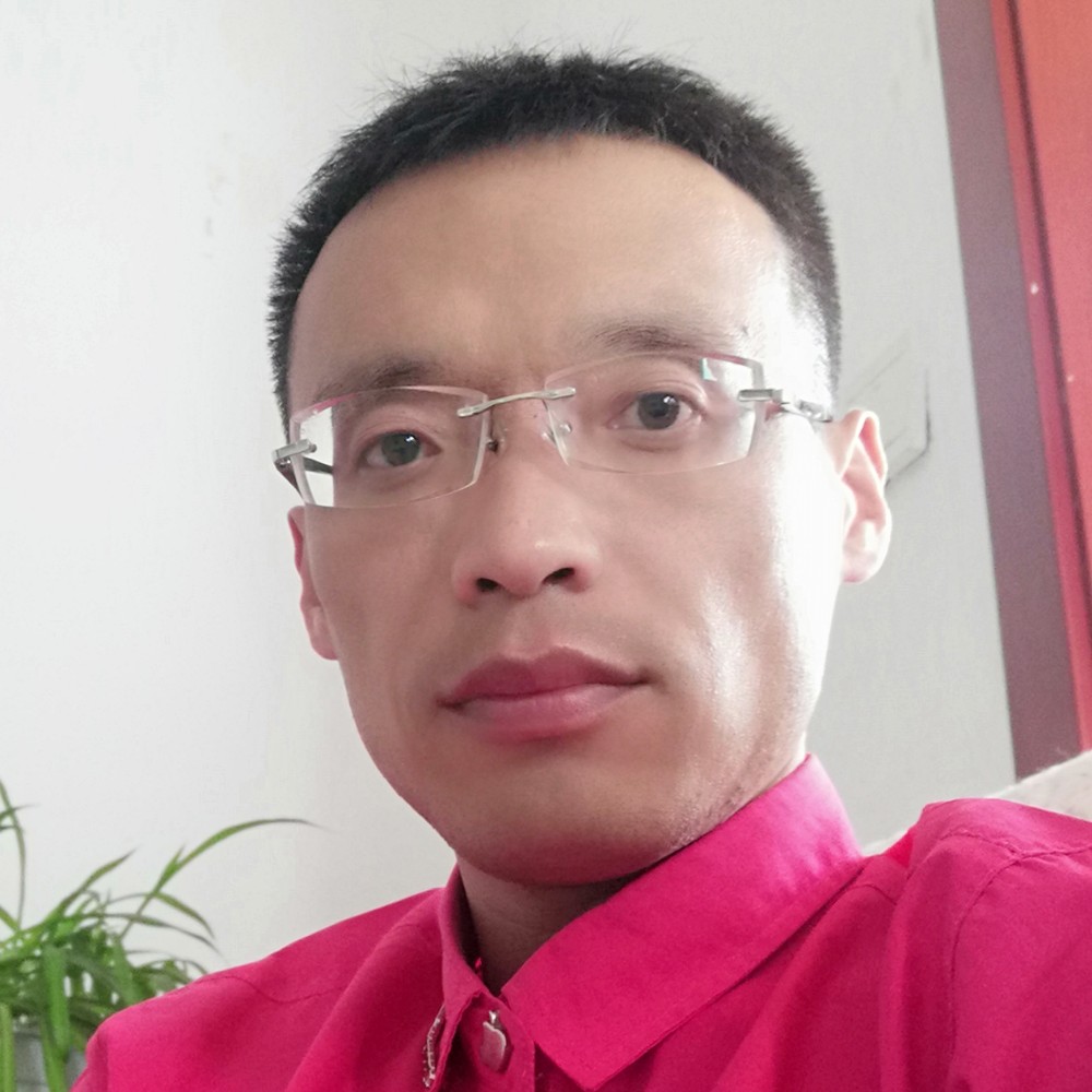 俊逸还暖光的照片