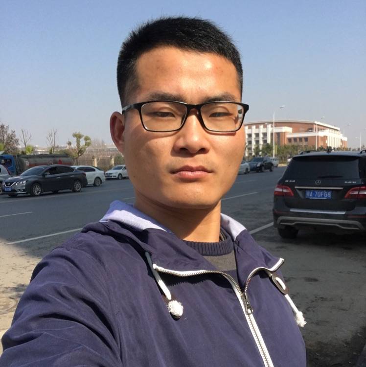 中士官的照片