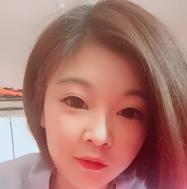 一个人，一颗心的照片
