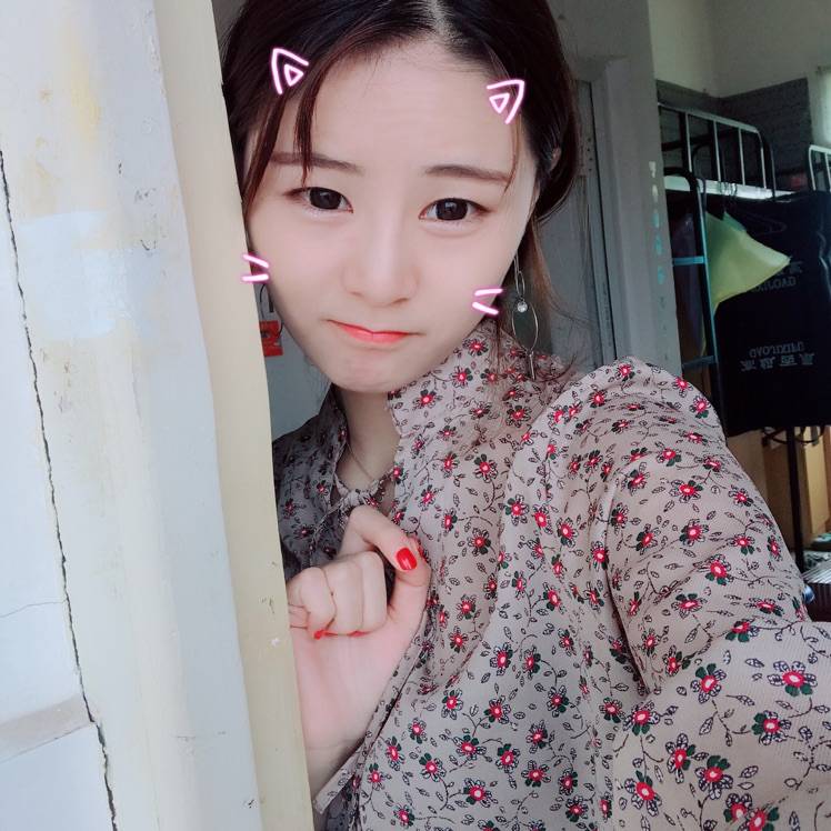 琴哥哥的照片