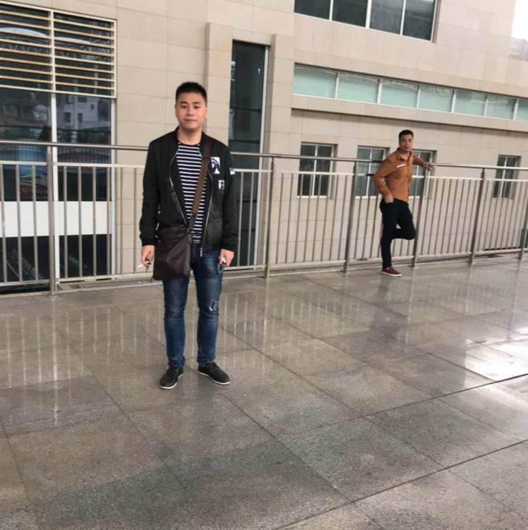 李宗烨的照片