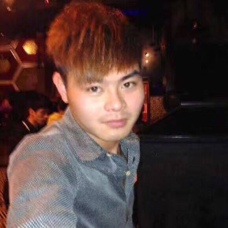 黄敏聪的照片