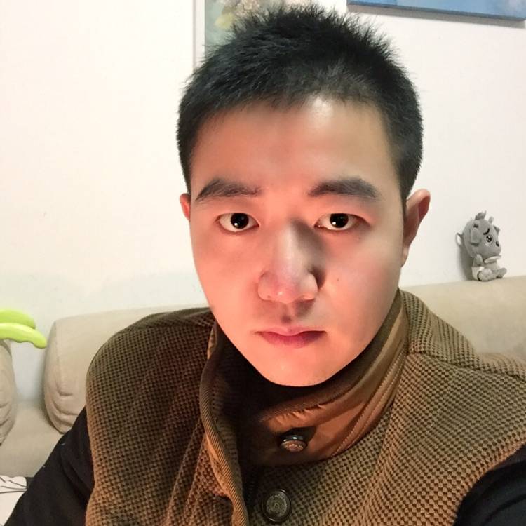 A a ron的照片