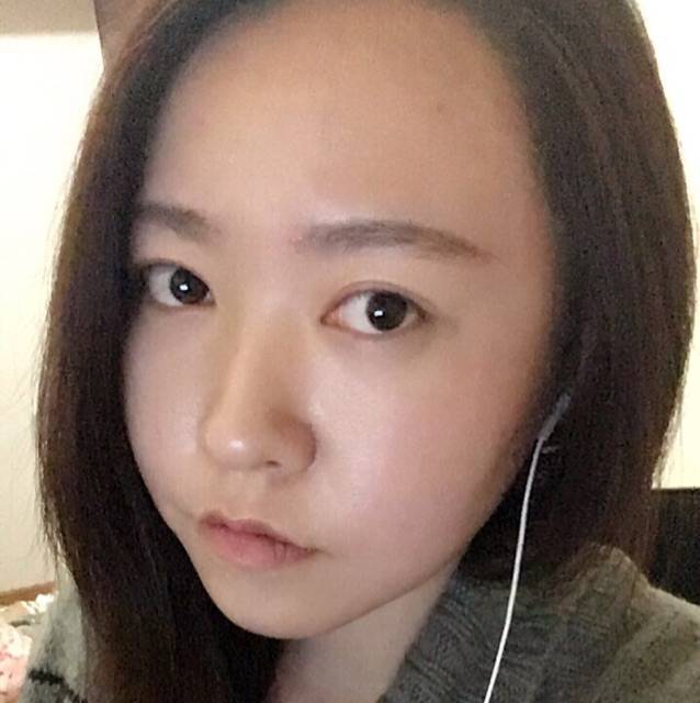 呐呐吶的照片