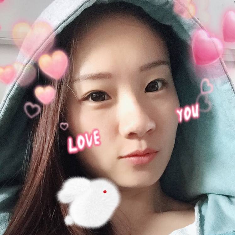凌烟小兔兔的照片