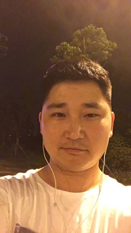 简单的老实人的照片