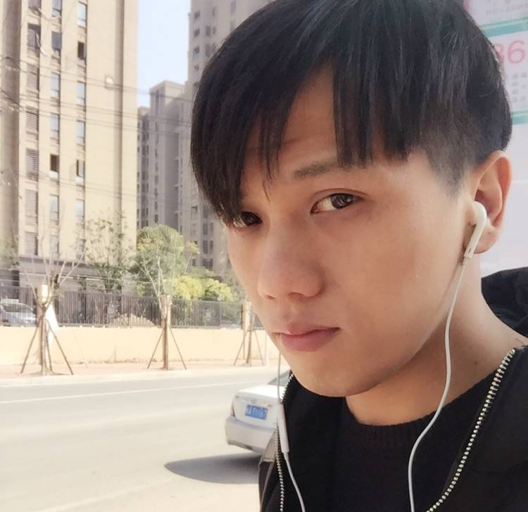 彬    彬的照片