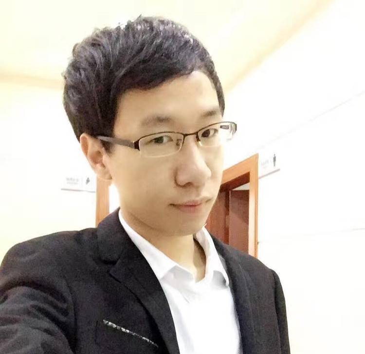 楼兰卿的照片