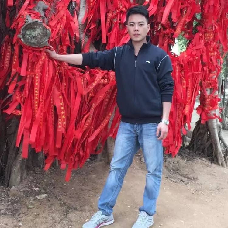 多余的夏天的照片