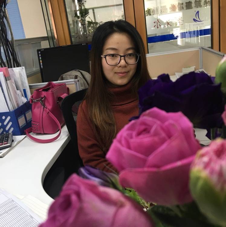 薇薇安娜的照片