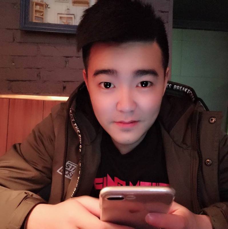 扎心了，老铁的照片