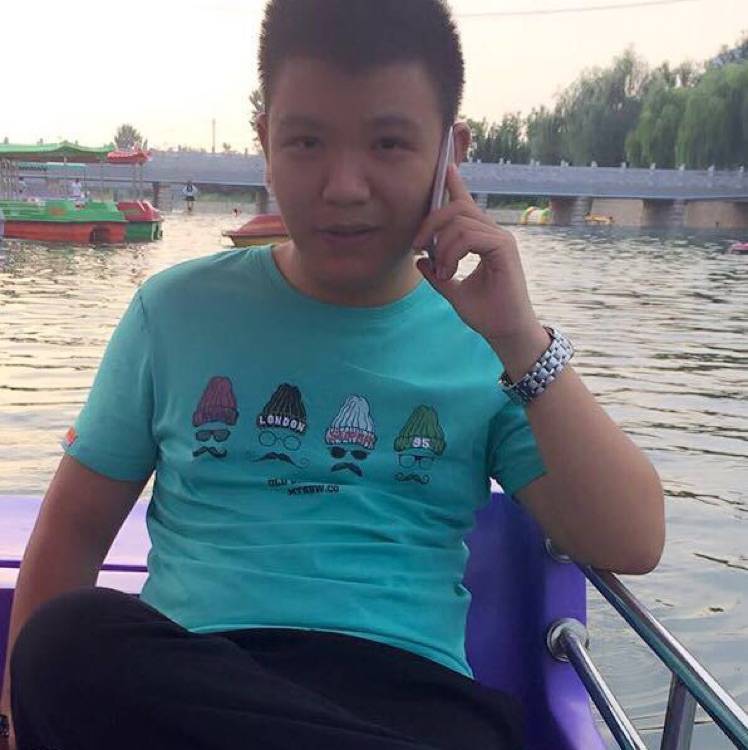 今夕何惜的照片