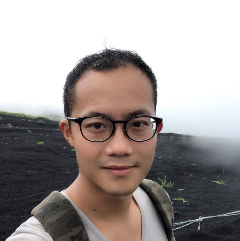 天空中的那朵白云的照片