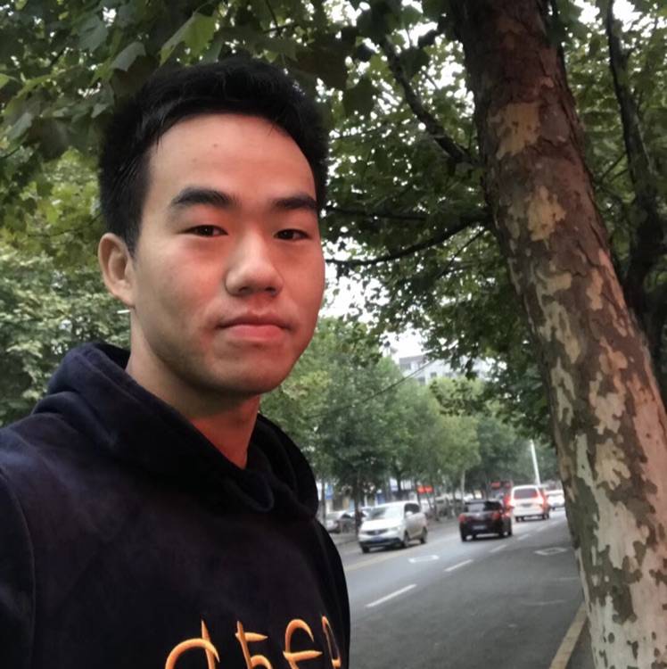 彭一元的照片