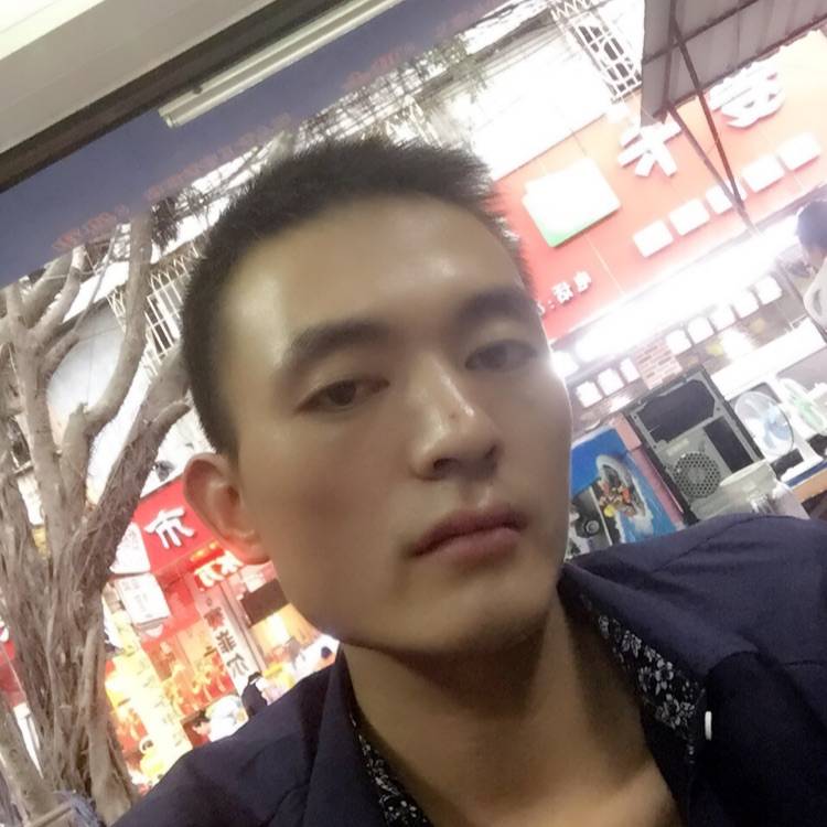 池不胖的照片