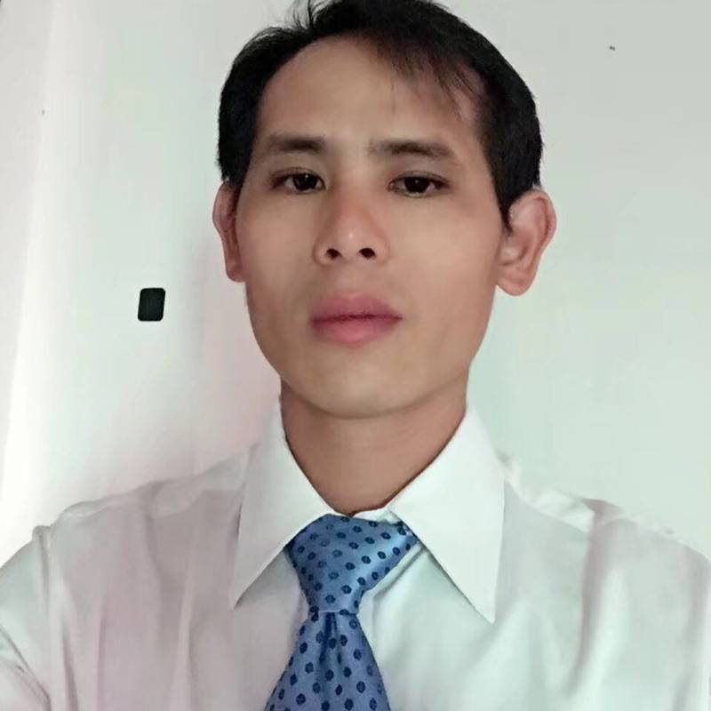 梓臣的照片