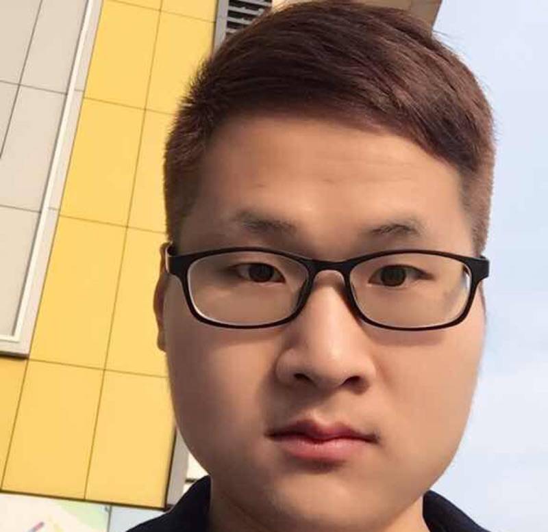 丿白的照片