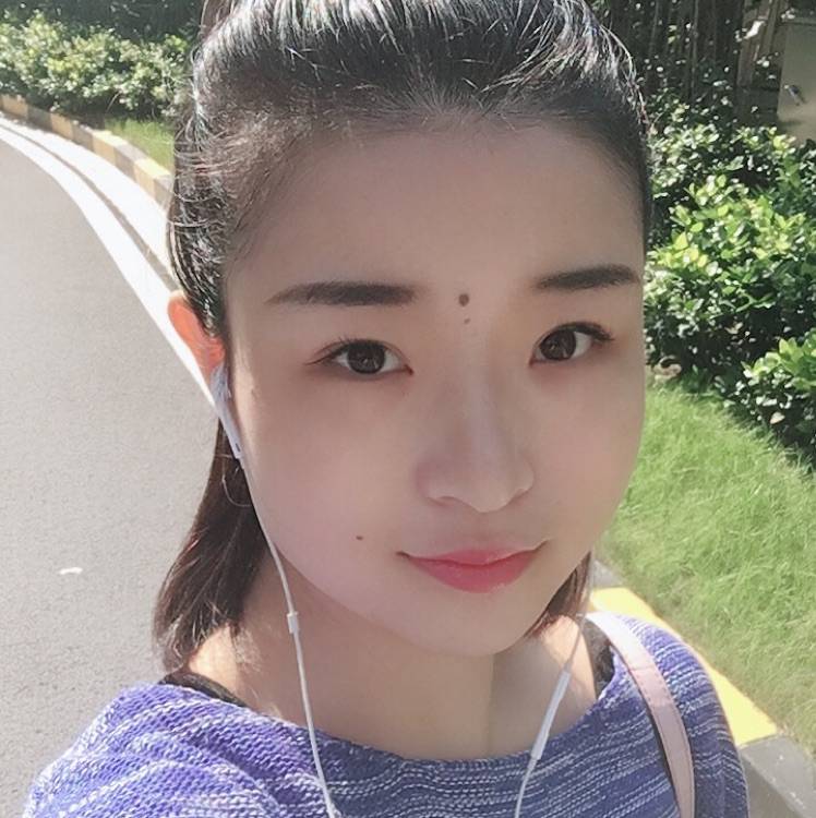 L小雨的照片