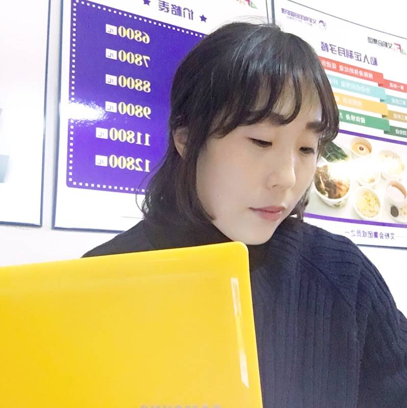 小筱菓的照片