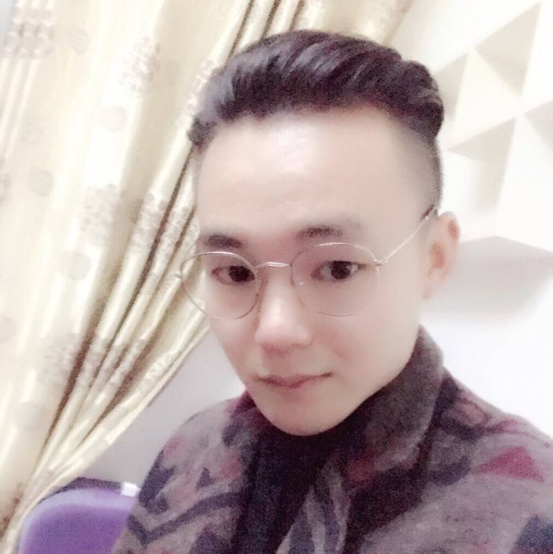 Shields的照片