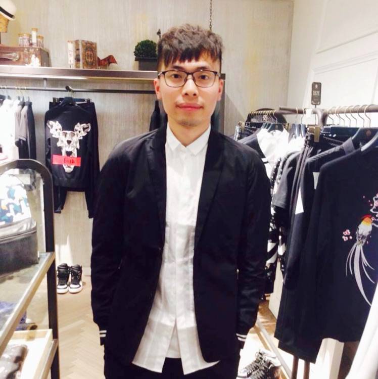 Ryan18的照片