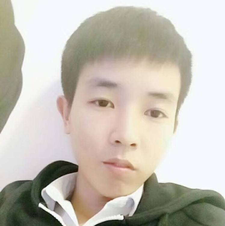 一个小丑°F的照片