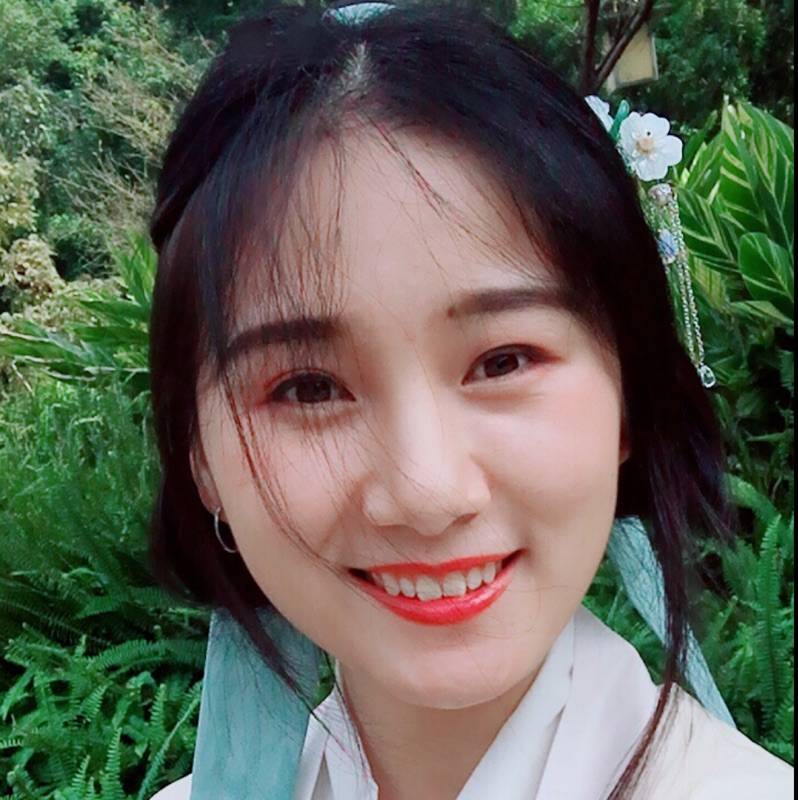兰兰花花的照片