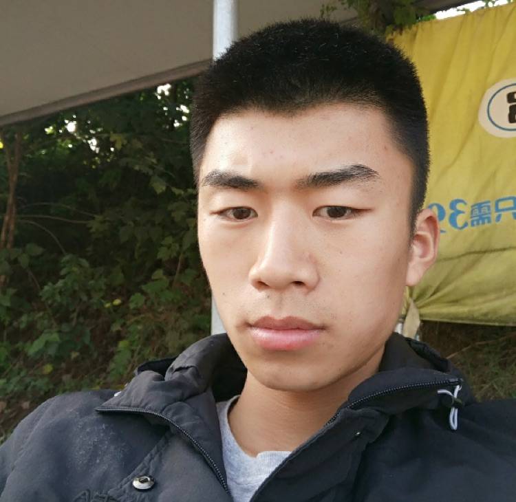 景岛乐的照片