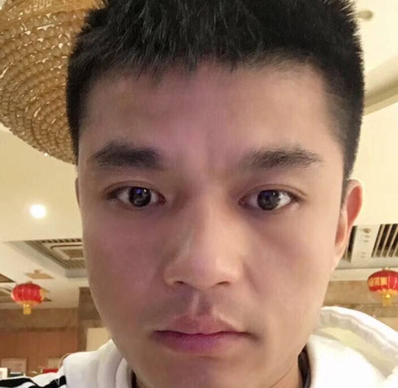 失色康康的照片