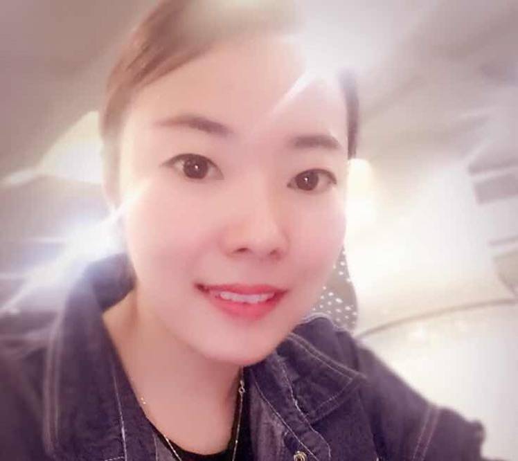 乐婷的照片