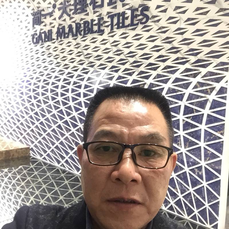 潘大富的照片