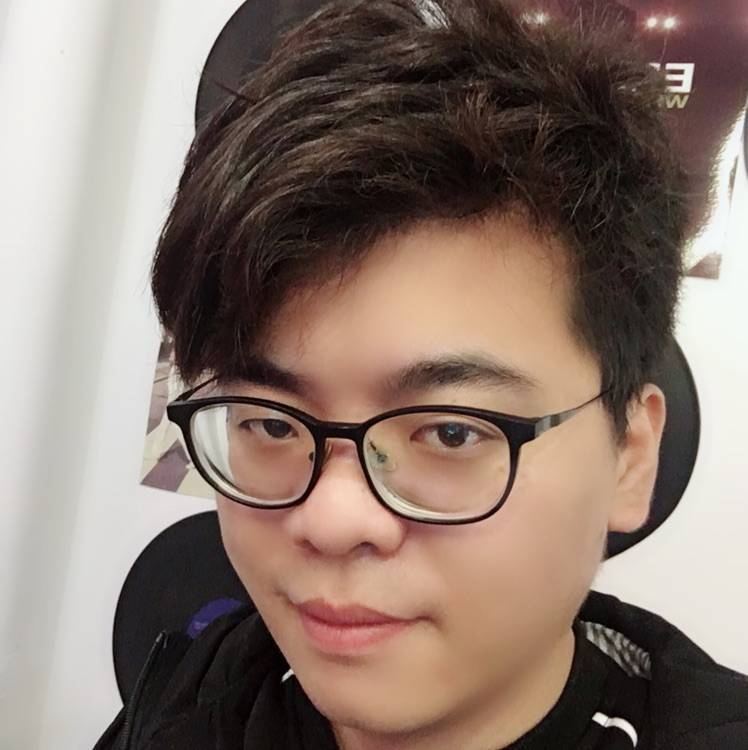 ）：的照片
