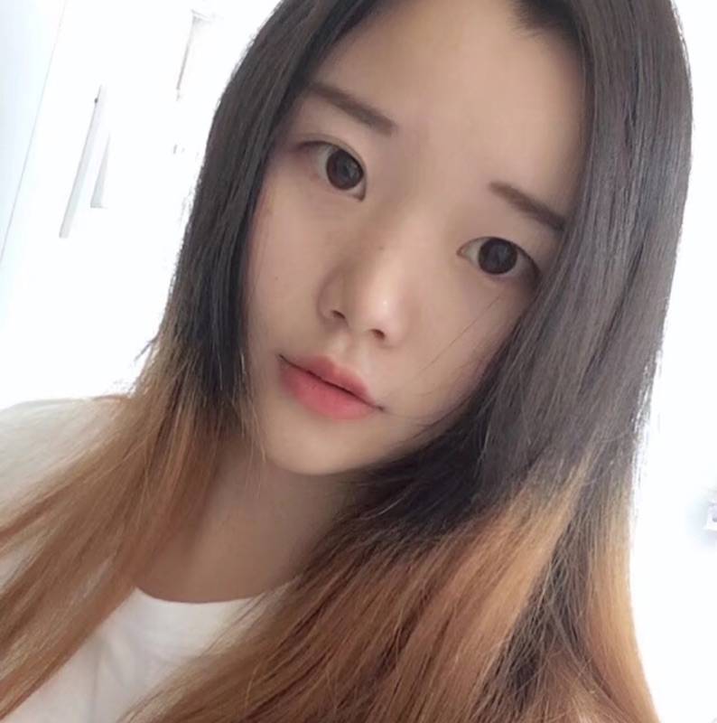 哈哈小妹妹的照片