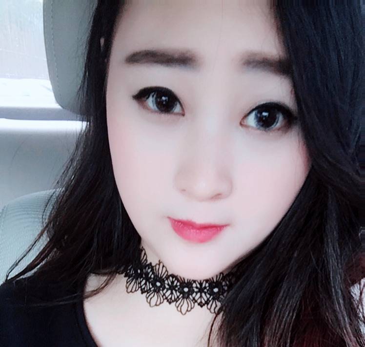 韩朵的照片