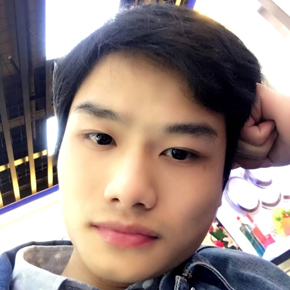 Li、的照片