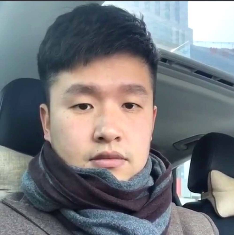 阿龙、的照片