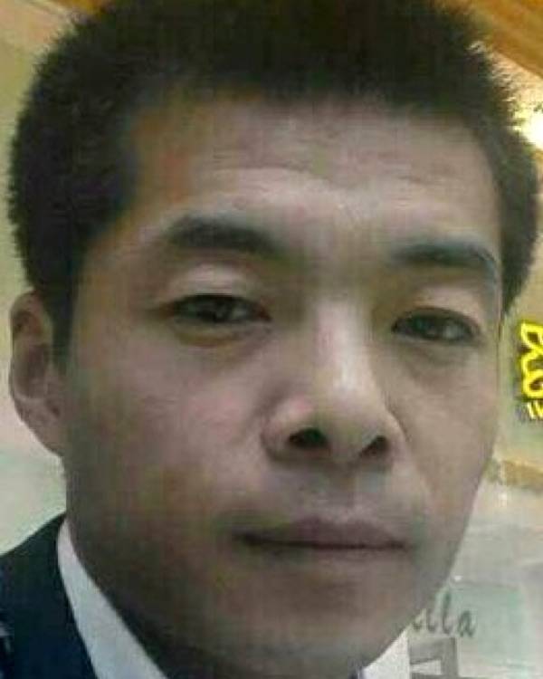 冯增福的照片