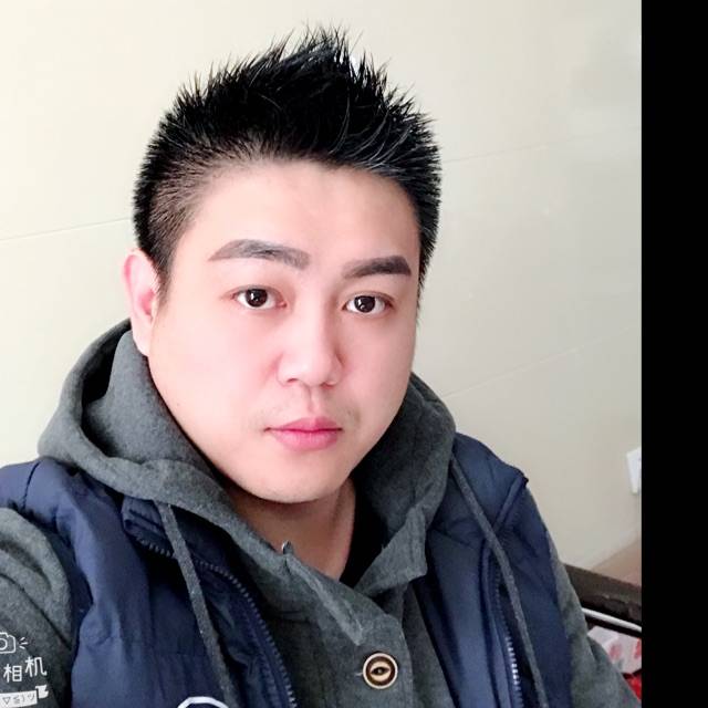 邓小逢的照片