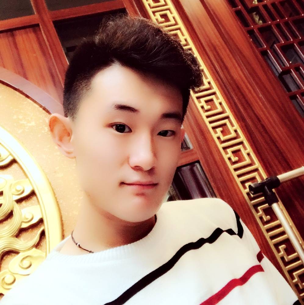 宇“神”的照片