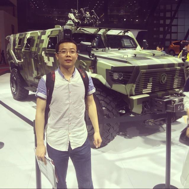 嘴角上扬@LI的照片