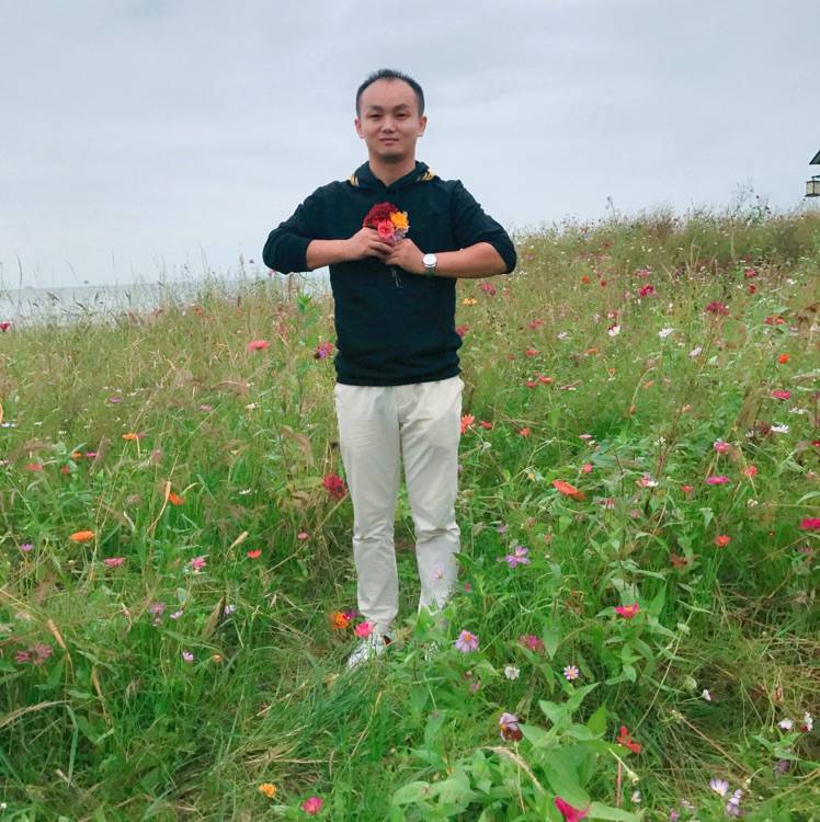 一往而深yy的照片